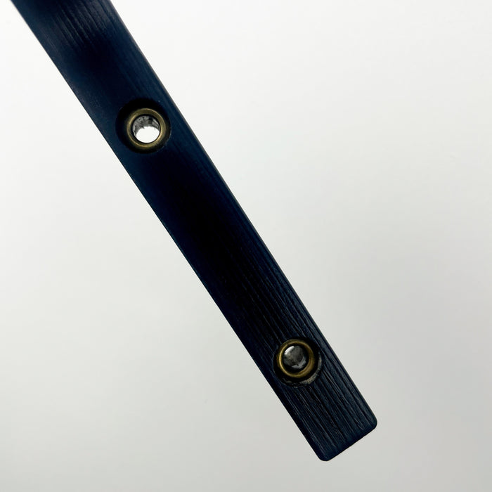 Wavy clothes hanger | Black | 12"x6"