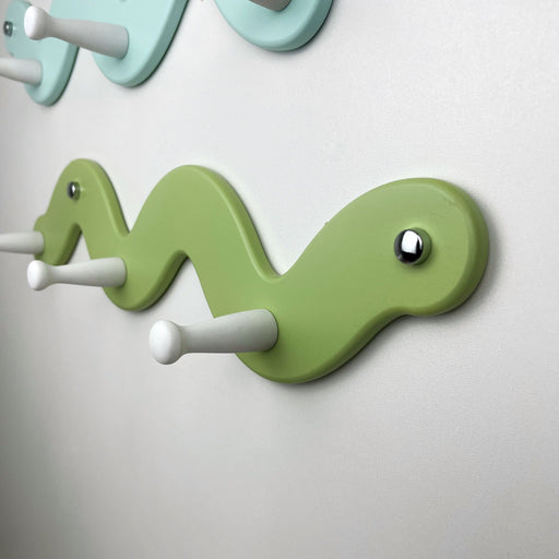 Snake - Shaped Clothes Rack with 3 Hooks | Soft green Color - EvenWood