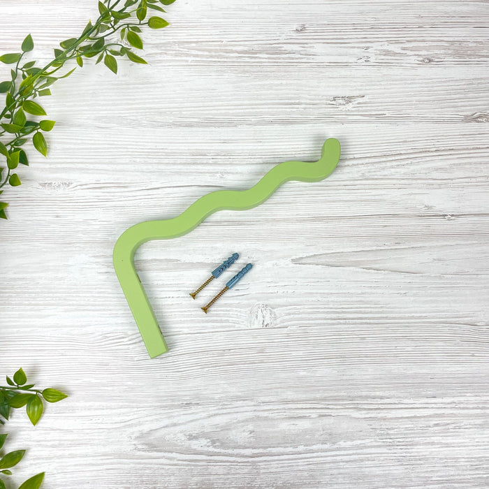 Stylish Green Wooden Wall Bracket, 12" x 6" - Image 3