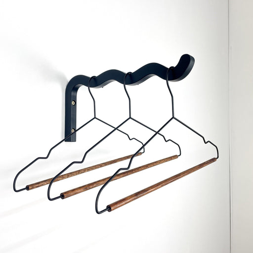 Wavy clothes hanger | Black | 12"x6" - Image 2