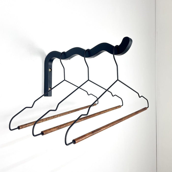 Wavy clothes hanger | Black | 12"x6" - Image 2