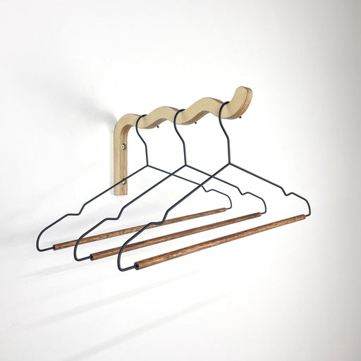 Wavy clothes hanger | Natural | 12"x6" - Image 2