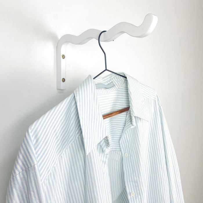 Wavy clothes hanger | White | 12"x6" - Image 1