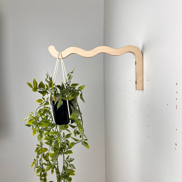 Long Wavy Plant Bracket | Natural 12"x6" - Even Wood