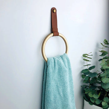 Round Wooden Hand Towel Ring | Natural
